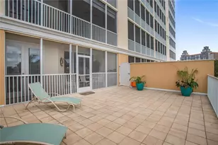 400 Flagship Dr, Naples, FL 34108 - Photo 6