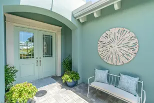 5060 Martinique Dr, Naples, FL 34113 - Photo 6