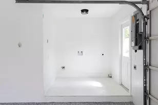 5588 Wendy Ln, Naples, FL 34112 - Photo 34