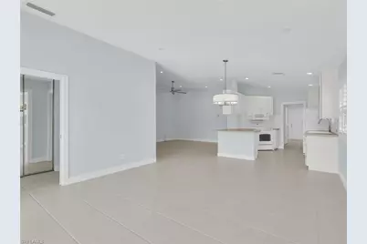 4231 Redonda Ln, Naples, FL 34119 - Photo 16