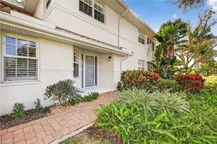 25040 Banbridge Ct, Bonita Springs, FL 34134 - Photo 4