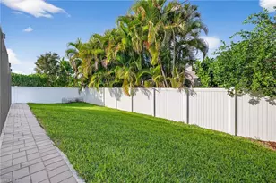 41 4th St, Bonita Springs, FL 34134 - Photo 32