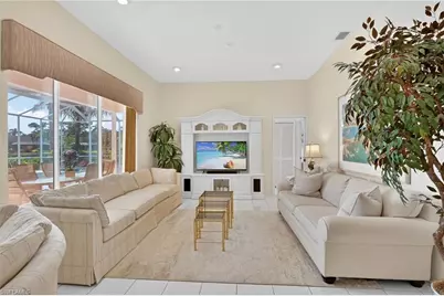 6687 Huntley Ln S, Naples, FL 34104 - Photo 14