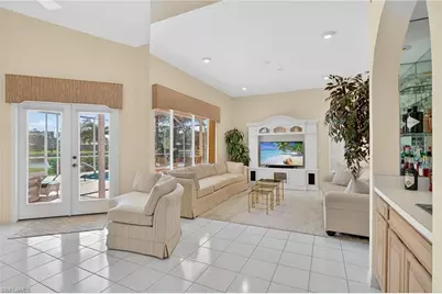 6687 Huntley Ln S, Naples, FL 34104 - Photo 16
