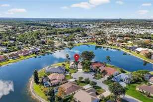 6687 Huntley Ln S, Naples, FL 34104 - Photo 8