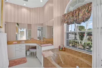 6687 Huntley Ln S, Naples, FL 34104 - Photo 18