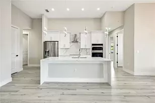 1020 NW 33rd Pl, Cape Coral, FL 33993 - Photo 8