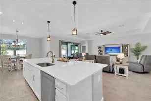 10642 Timber Creek Dr, Fort Myers, FL 33913 - Photo 8