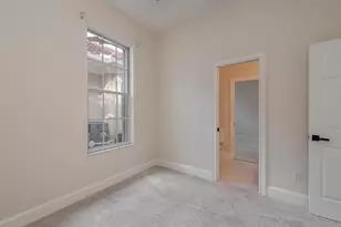 963 Fountain Run, Naples, FL 34119 - Photo 10