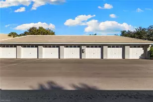 2215 Chesterbrook Ct, Naples, FL 34109 - Photo 28