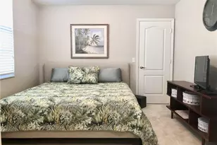 3455 Laurelgreens Ln S, Naples, FL 34119 - Photo 10