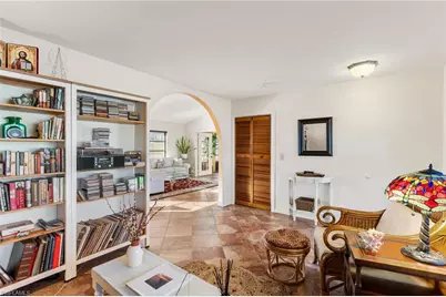 595 103rd Ave N, Naples, FL 34108 - Photo 4