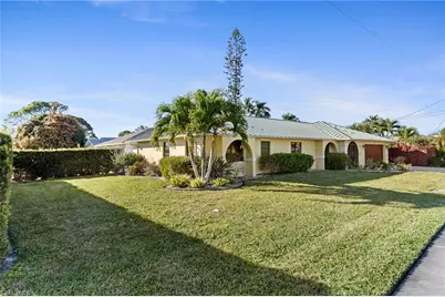 595 103rd Ave N, Naples, FL 34108 - Photo 18