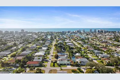 595 103rd Ave N, Naples, FL 34108 - Photo 32