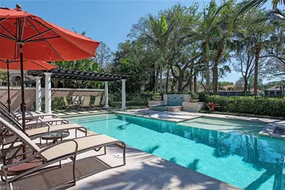 7100 Verde Way, Naples, FL 34108 - Photo 2