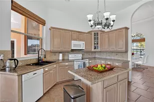 14806 Fripp Island Ct, Naples, FL 34119 - Photo 10