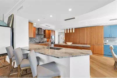 13675 Vanderbilt Dr #605, Naples, FL 34110 - Photo 8