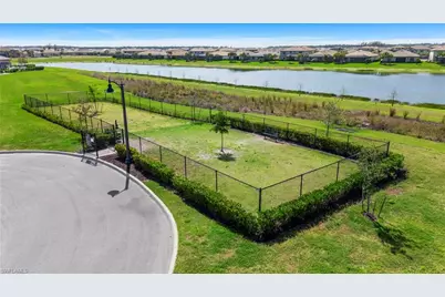 20060 Kingmont Dr, Estero, FL 33928 - Photo 30