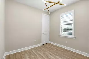 20060 KIngmont Dr, Estero, FL 33928 - Photo 10