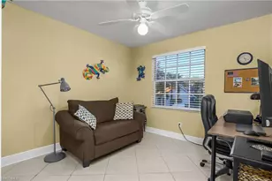 541 Windsor Sq, Naples, FL 34104 - Photo 22