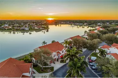 541 Windsor Sq #202, Naples, FL 34104 - Photo 4