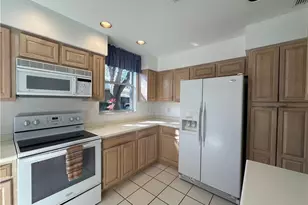 24802 Lakemont Cove Ln, Bonita Springs, FL 34134 - Photo 10