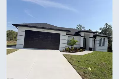301 Long Ave S, Lehigh Acres, FL 33974 - Photo 2