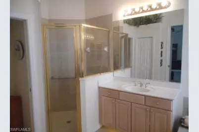 4642 Baincrest Ct, Lehigh Acres, FL 33973 - Photo 16