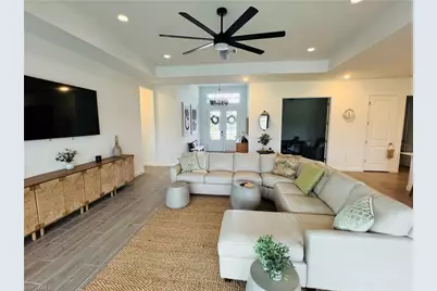 10798 Timber Creek Dr, Fort Myers, FL 33913 - Photo 6