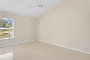 3563 Kent Dr, Naples, FL 34112 - Photo 30