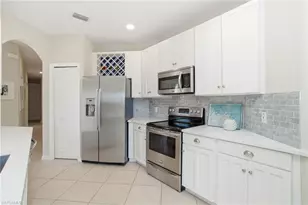 6842 Sterling Greens Dr, Naples, FL 34104 - Photo 14
