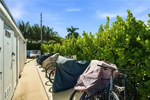 268 Banyan Blvd, Naples, FL 34102 - Photo 40