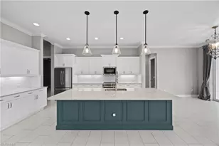 14792 Spinnaker Wy, Naples, FL 34114 - Photo 10