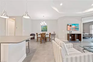 2303 Marquesa Cir, Naples, FL 34112 - Photo 10