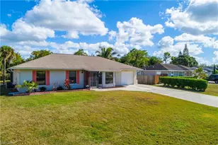 2560 53rd Terrace SW, Naples, FL 34116 - Photo 2