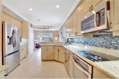 7903 Founders Cir, Naples, FL 34104 - Photo 8