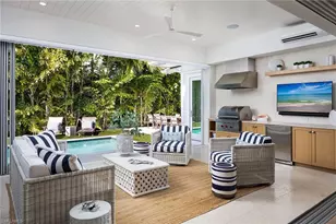 1040 2nd St S, Naples, FL 34102 - Photo 12