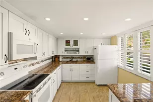 432 Teryl Rd, Naples, FL 34112 - Photo 2