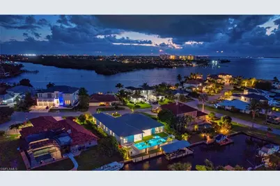 813 Cal Cove Dr, Fort Myers, FL 33919 - Photo 2