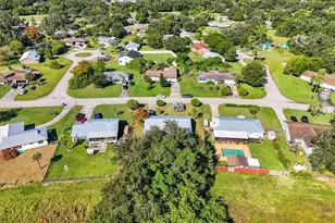 4077 S Edgewater Cir, Labelle, FL 33935 - Photo 26