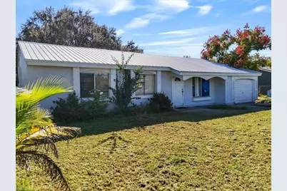 4077 S Edgewater Cir, Labelle, FL 33935 - Photo 1