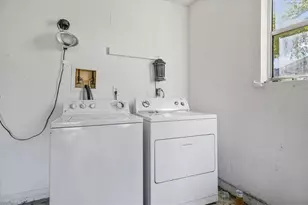 4077 S Edgewater Cir, Labelle, FL 33935 - Photo 18