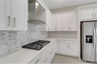 9084 Saint Lucia Dr, Naples, FL 34114 - Photo 4