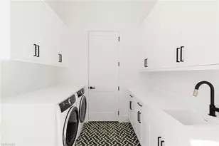 2309 Anthony Ct, Naples, FL 34109 - Photo 34