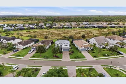 19906 Beverly Park Rd, Estero, FL 33928 - Photo 6