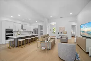 2729 Island Pond Ln, Naples, FL 34119 - Photo 12