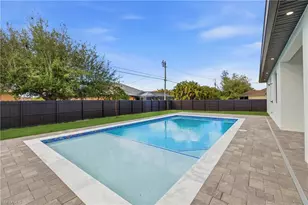 408 SW 28th Ave, Cape Coral, FL 33991 - Photo 8