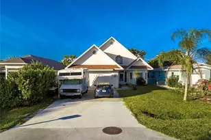 739 102nd Ave N, Naples, FL 34108 - Photo 1