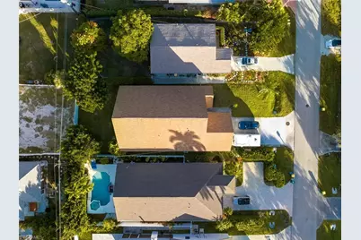 739 102nd Ave N, Naples, FL 34108 - Photo 6
