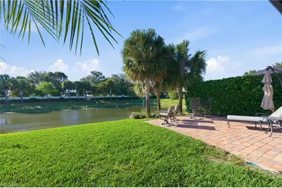 7253 Wilton Dr, Naples, FL 34109 - Photo 4